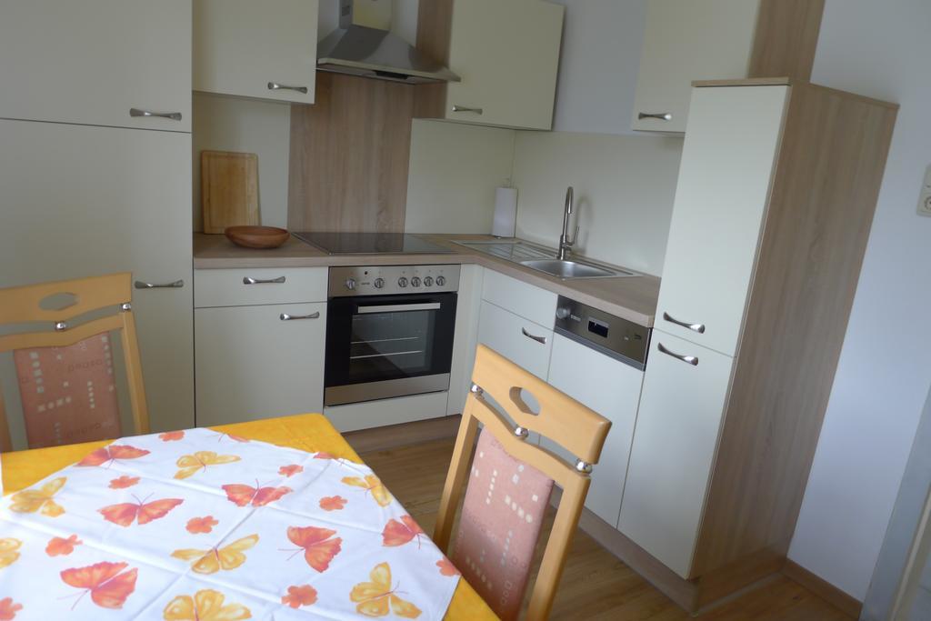 Ferienwohnung Kusternik フェルデン・アム・ヴェルターゼー エクステリア 写真