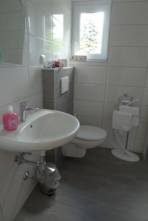Ferienwohnung Kusternik フェルデン・アム・ヴェルターゼー エクステリア 写真
